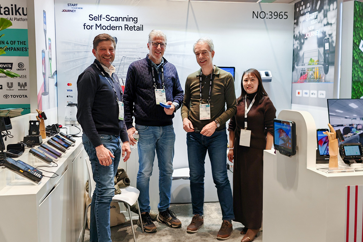MEFERI team presenting AIDC and self-scanning solutions at NRF 2026